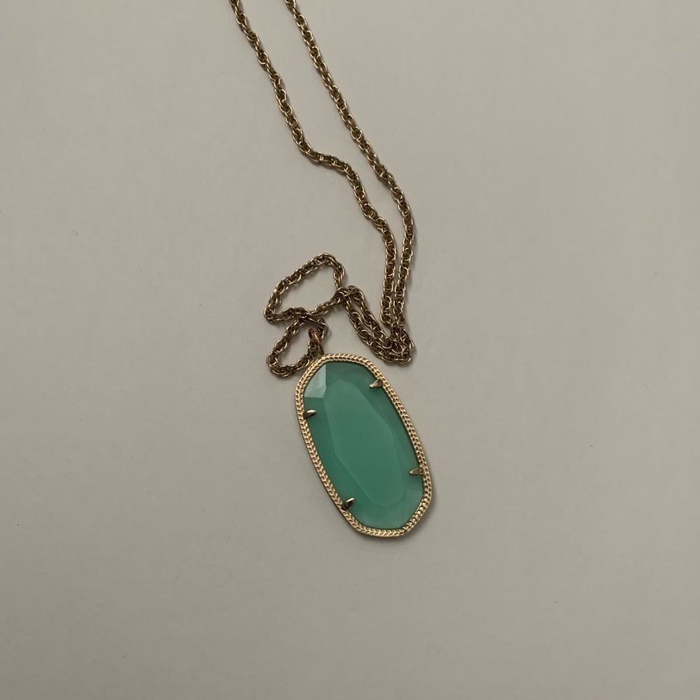 Kendra Scott Rae Necklace, Like New